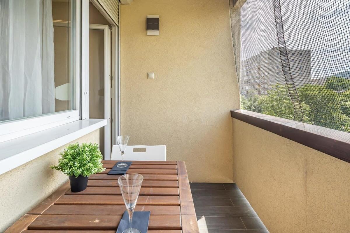 Cozy Quiet Apartment With A Balcony Budapeşte Dış mekan fotoğraf